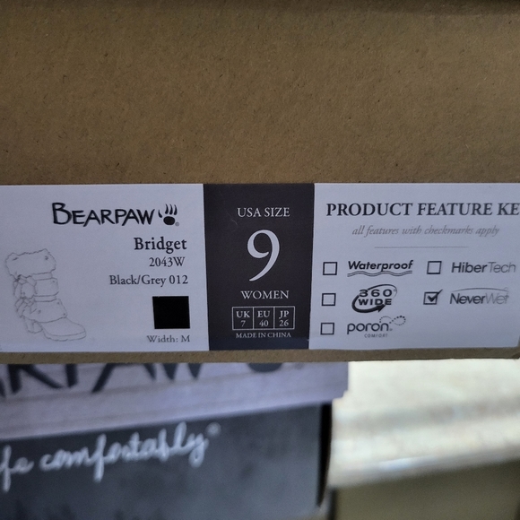 BearPaw Bridget Black Suede with grey & Black faux Fur Block heel Boot New n box - Picture 6 of 6